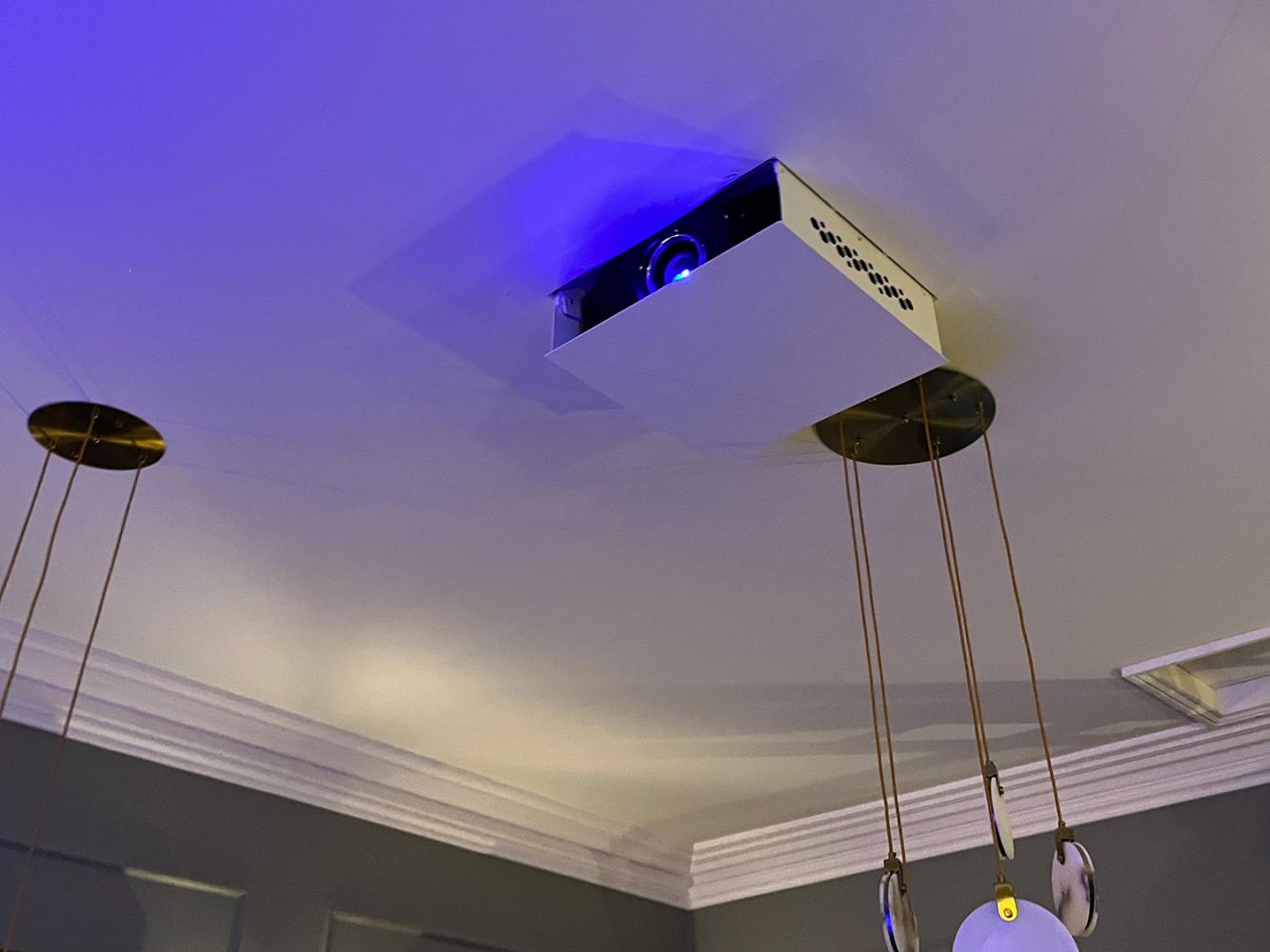 Hidden projector lift