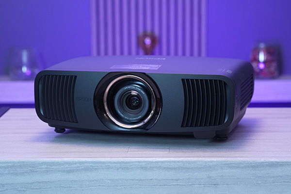 Epson QB1000 Best mid range projector